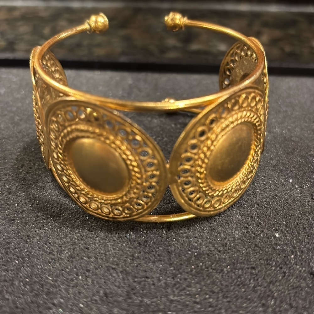 Beautiful Gold Tone Cuff Bracelet Statement piece